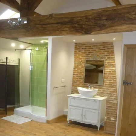 Les Rochers Holiday home La Foret-sur-Sevre
